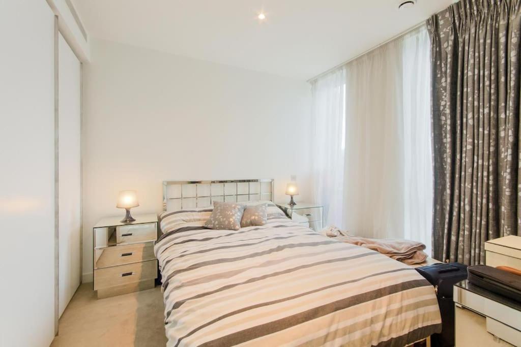Skyview Waterside City Luxury Apartment 伦敦 外观 照片